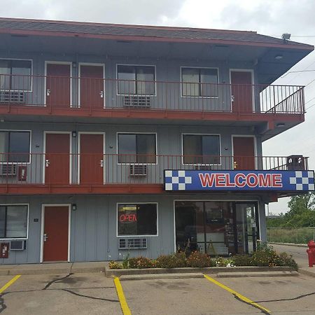 旅游酒店 沙伦维尔 外观 照片
